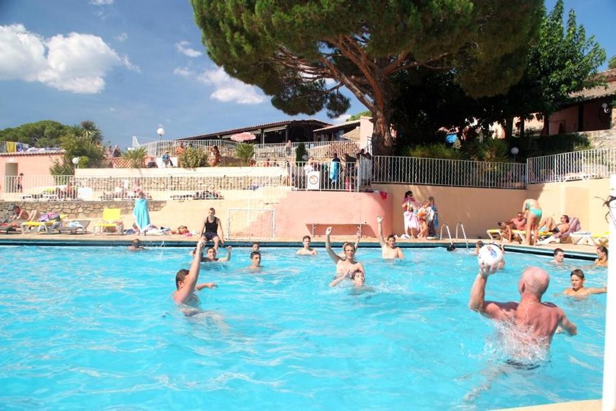 Camping Montana Parc - Gassin Golfe De St Tropez - Maeva Exterior photo