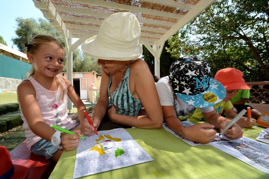 Camping Montana Parc - Gassin Golfe De St Tropez - Maeva Exterior photo